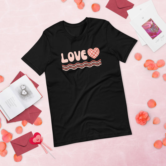 Retro Love T-shirt